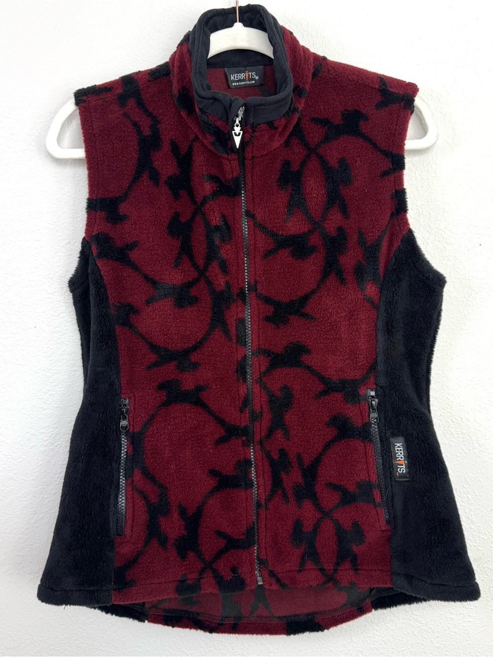 Kerrits Women’s Sz S Black & Burgundy Equestrian Fleece Full Zip Vest Mock Neck